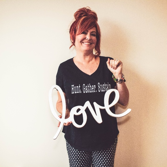 Meet your Posher, Lisa - Picture 1 of 1